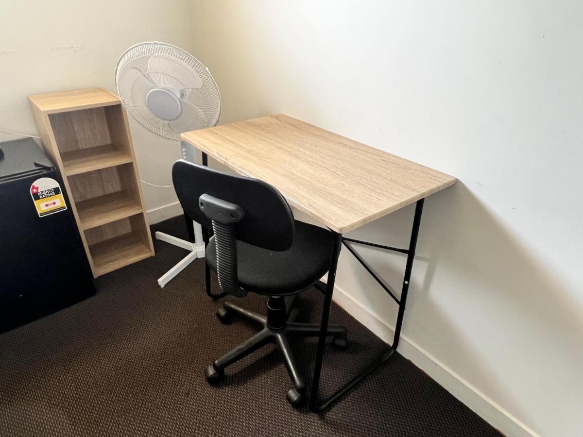 Single Room #1 Or #3 - Homestay Family Home - No Breakfast Hamilton Exteriér fotografie